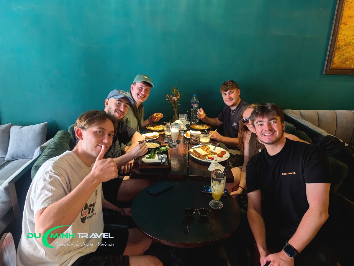 Sapa Center Cafe - Restaurants