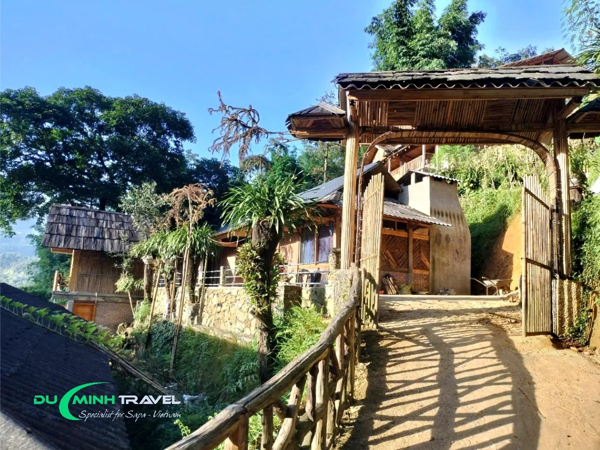 Homestays with Red Dao Families