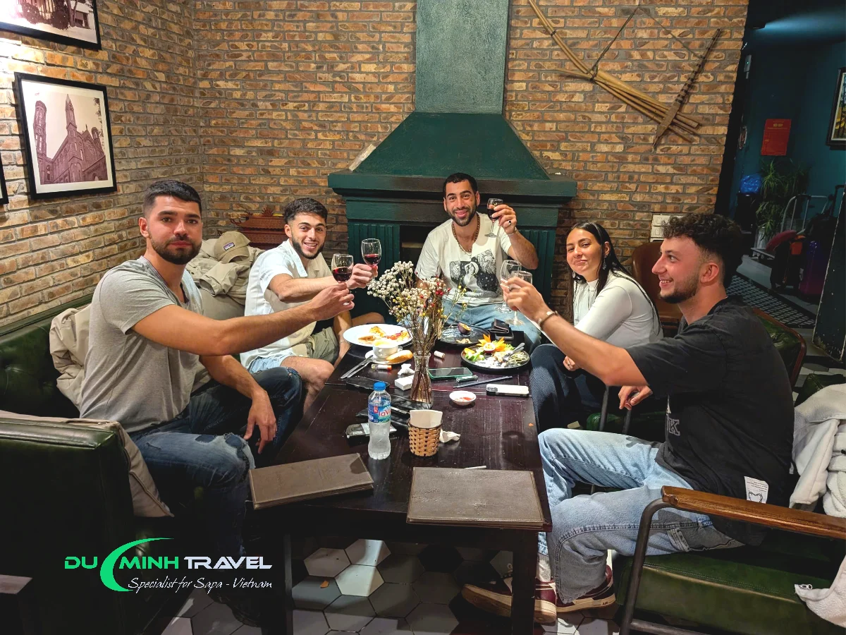 Sapa Center Cafe - Restaurants 1